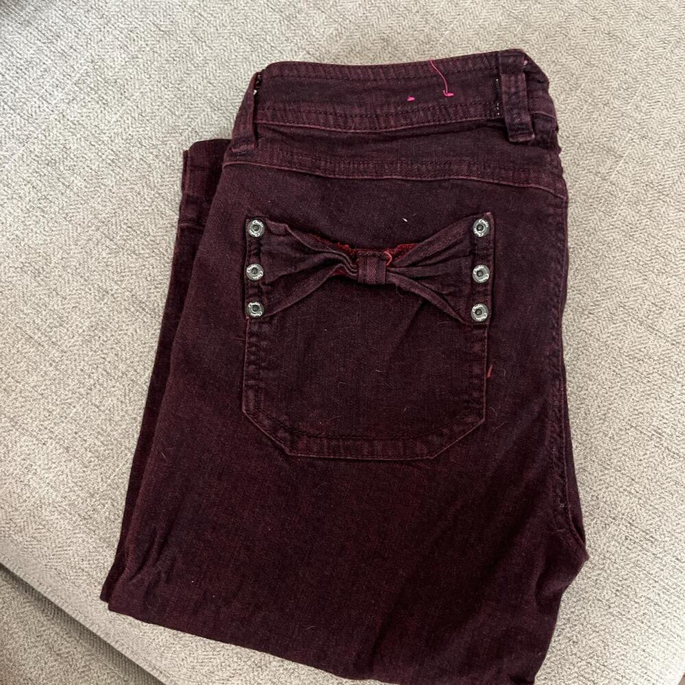 candies jeans